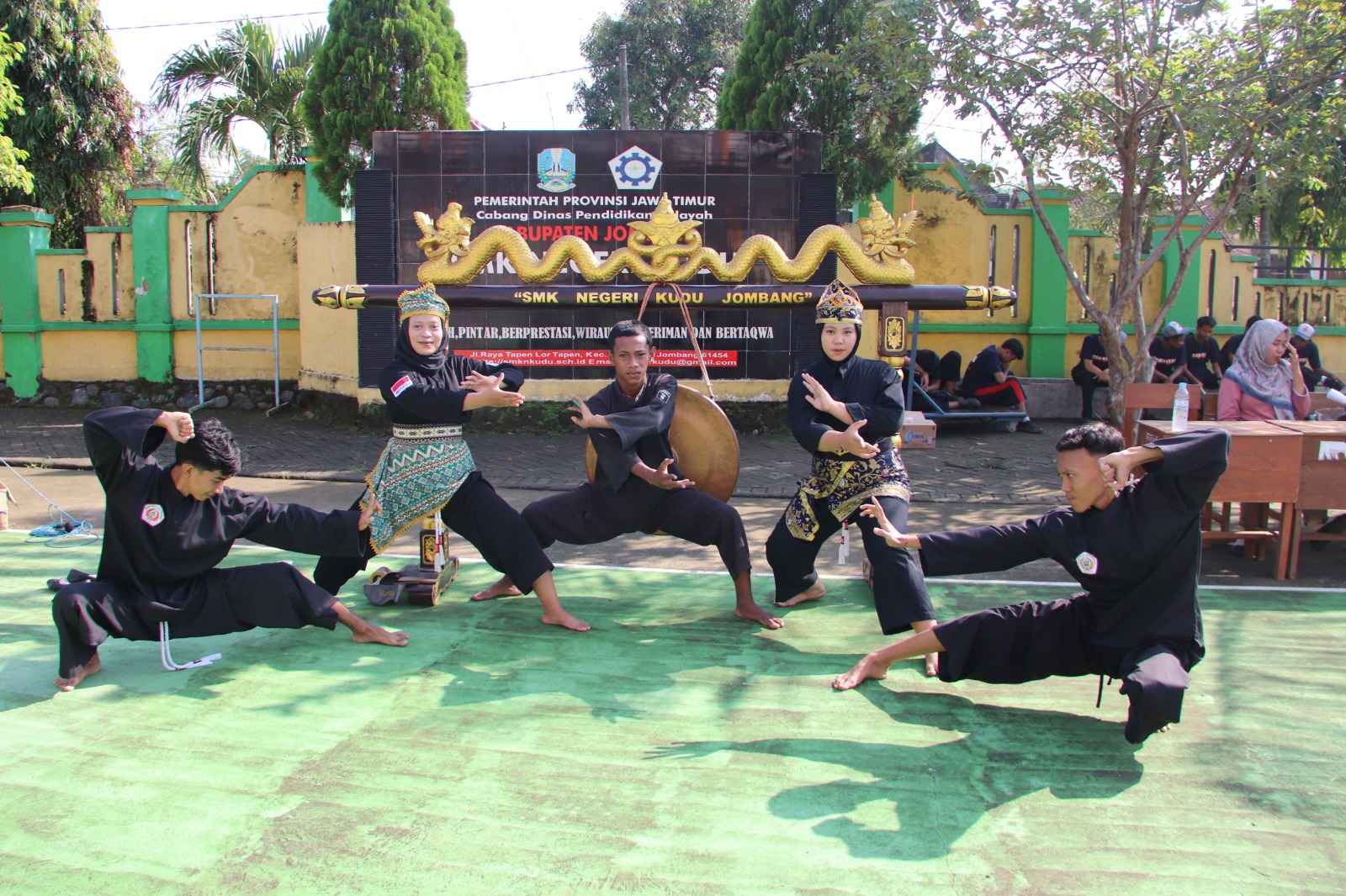 Semarak Classmeeting: Finalis Pencak Silat Tampilkan Kreativitas dan Sportivitas
