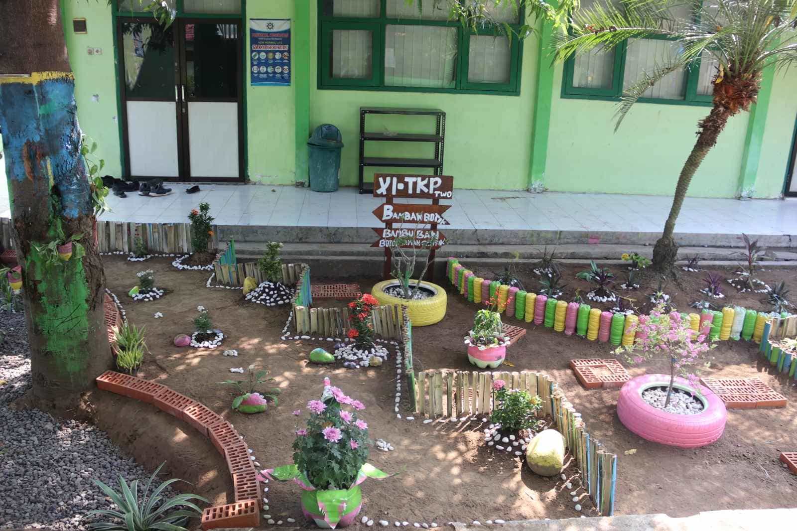Classmeeting SMK Negeri Kudu Ditutup dengan Lomba Hias Taman